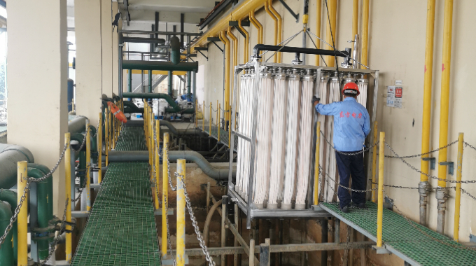 哪些物質會導致<i style='color:red'>mbr膜污堵</i>？